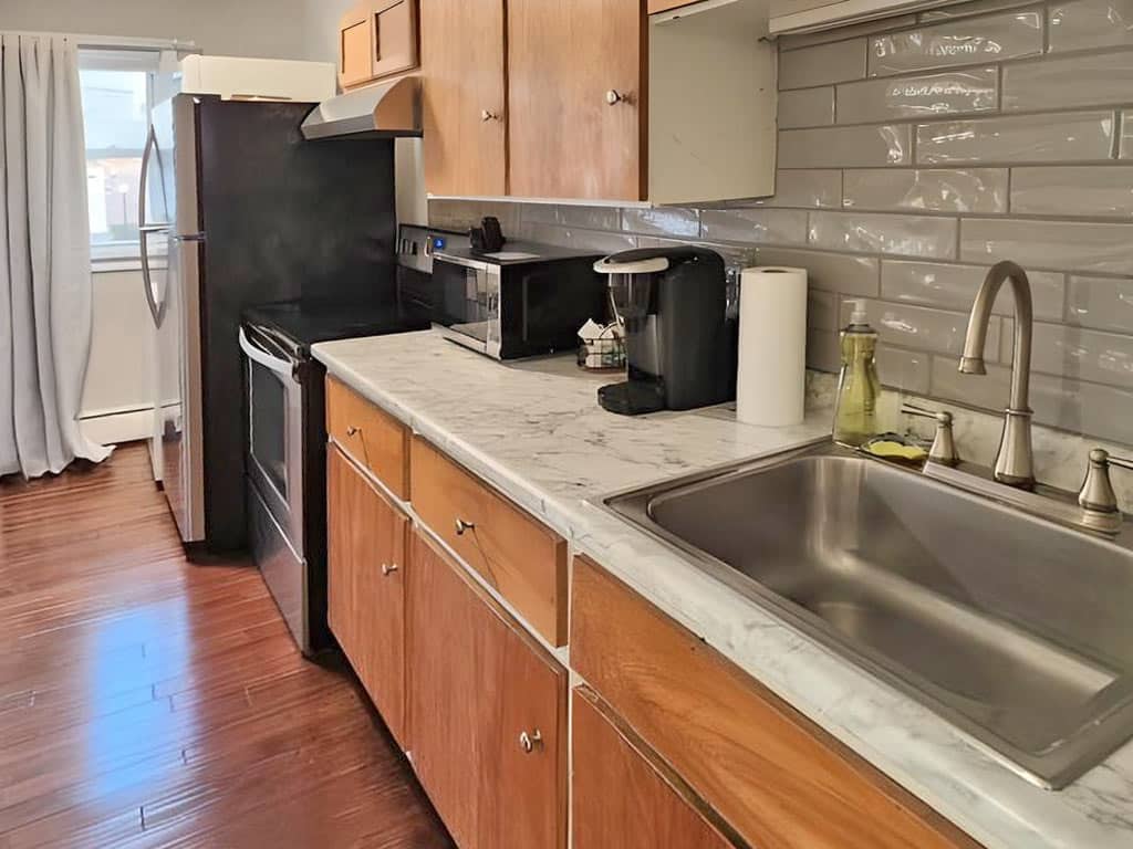 Condo 31a kitchen counter