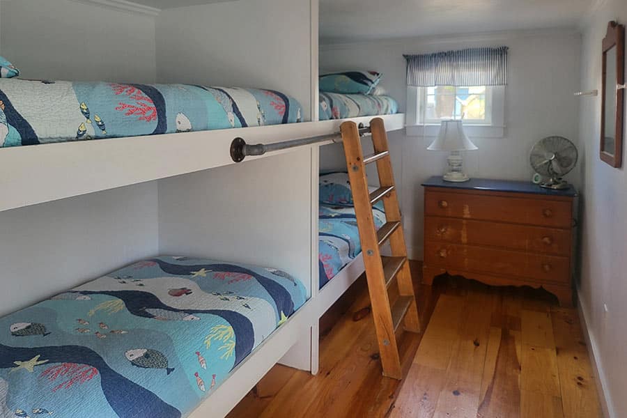 Cottage 7 bunk room